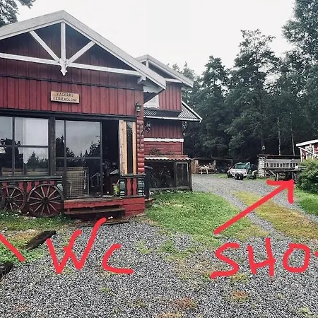 Campinghytte I Skogen - En Time Fra Oslo